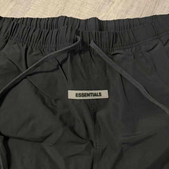 Fear of God Essentials Black Joggers - Picture 4 of 5